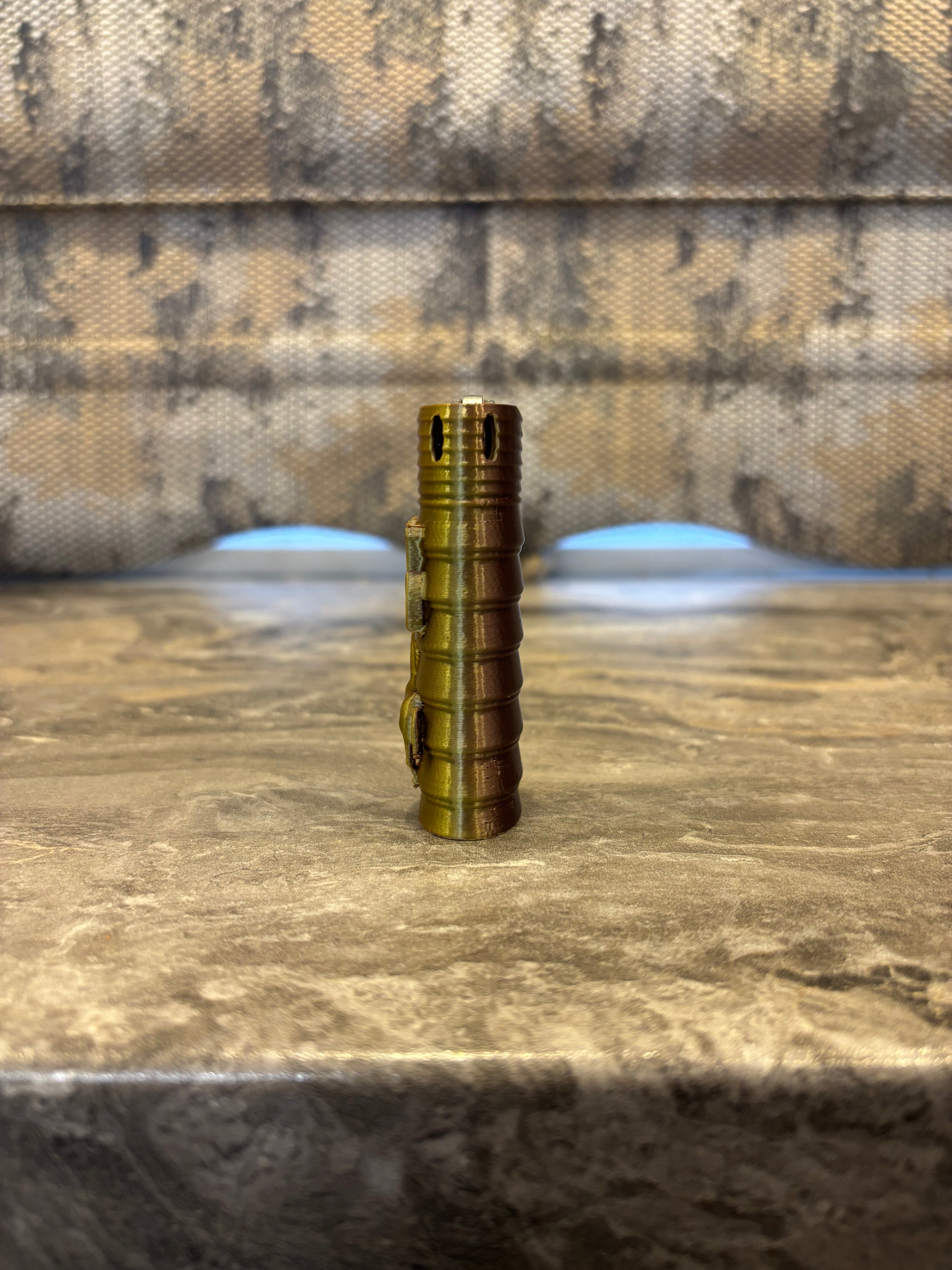 Rankų darbo žiebtuvėlio įdėklas